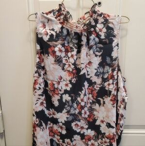 Floral Print Sleeveless Blouse